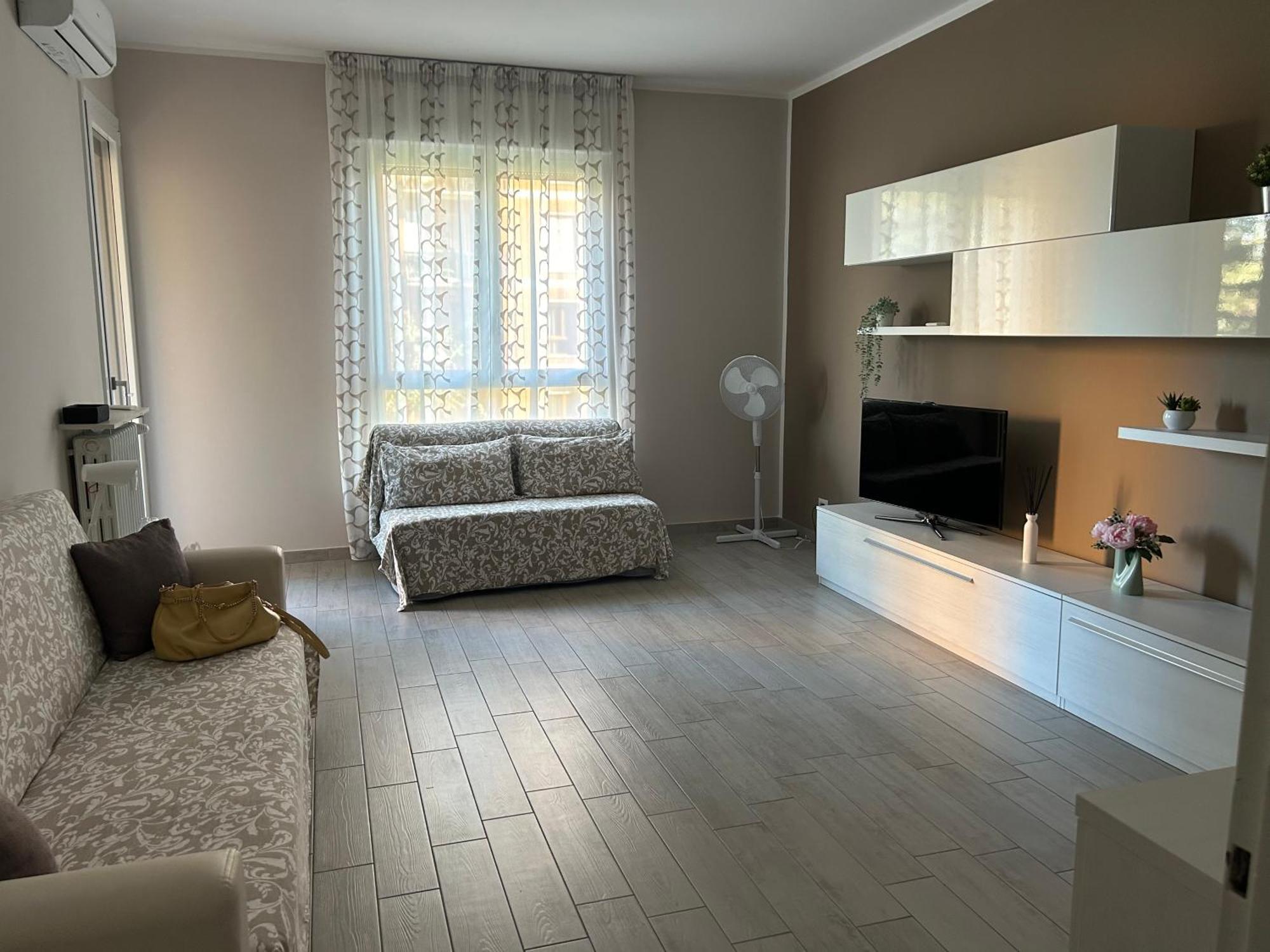 Appartamento Veronica, Per Lavoro E Relax كورسيكو المظهر الخارجي الصورة