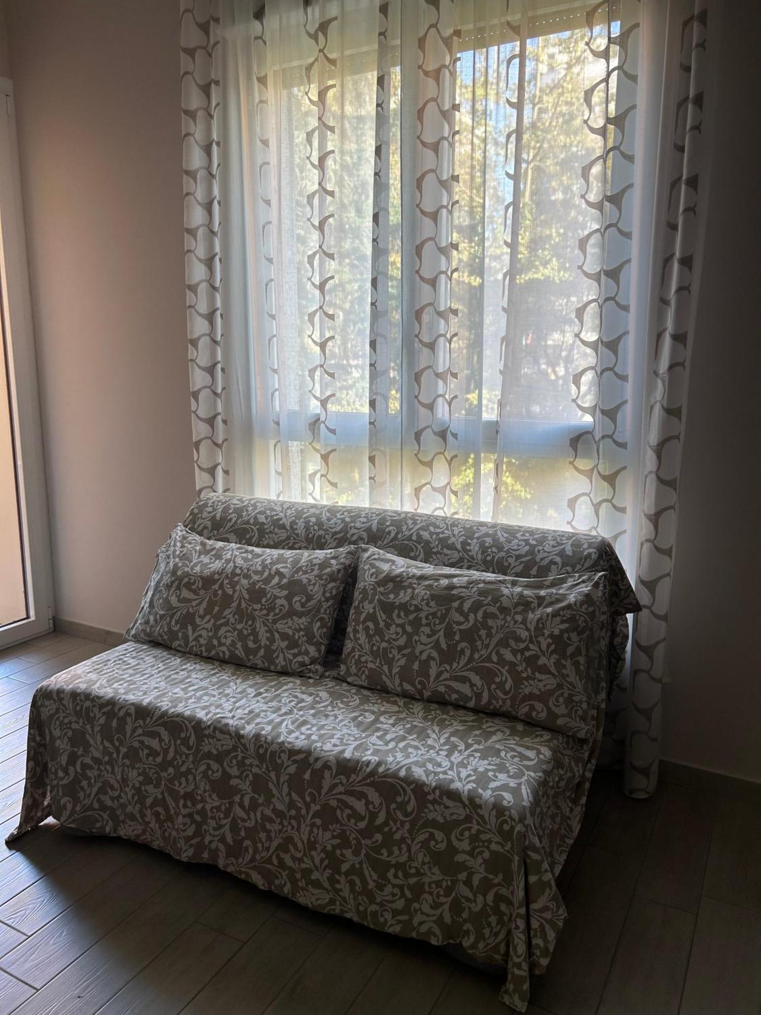 Appartamento Veronica, Per Lavoro E Relax كورسيكو المظهر الخارجي الصورة